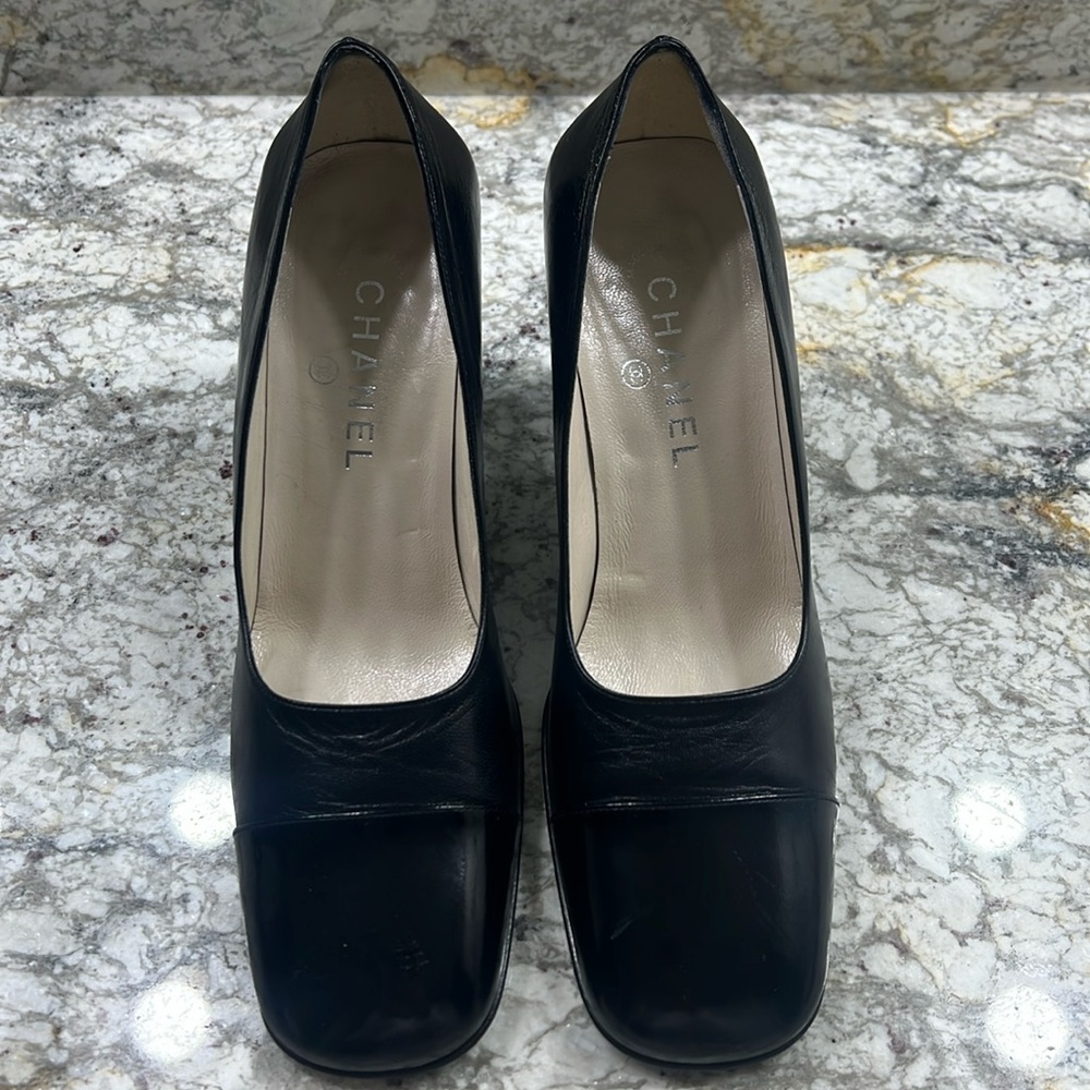 Chanel Black heels - Picture 8 of 17